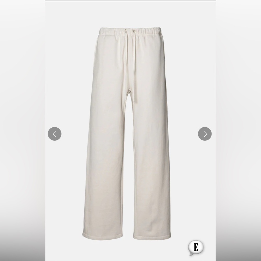 Elwood Core Straight Leg Sweatpant Pearl